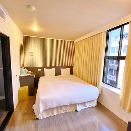 Queens Hotel Taipei Eksteriør billede
